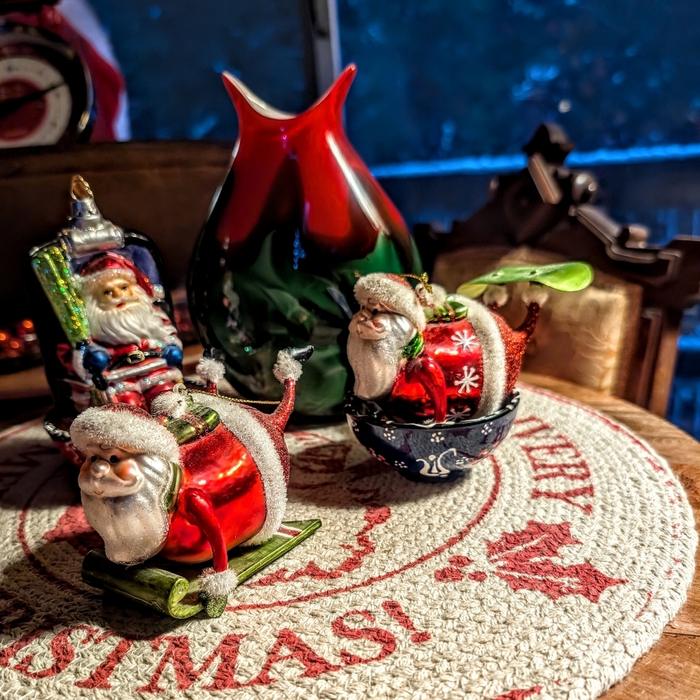 Vintage Murano Hand Blown Glass Vase+ Bowl's&"3"Santa Ornaments